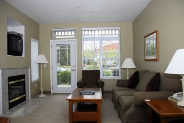 Delavan Lake Resort Room photo