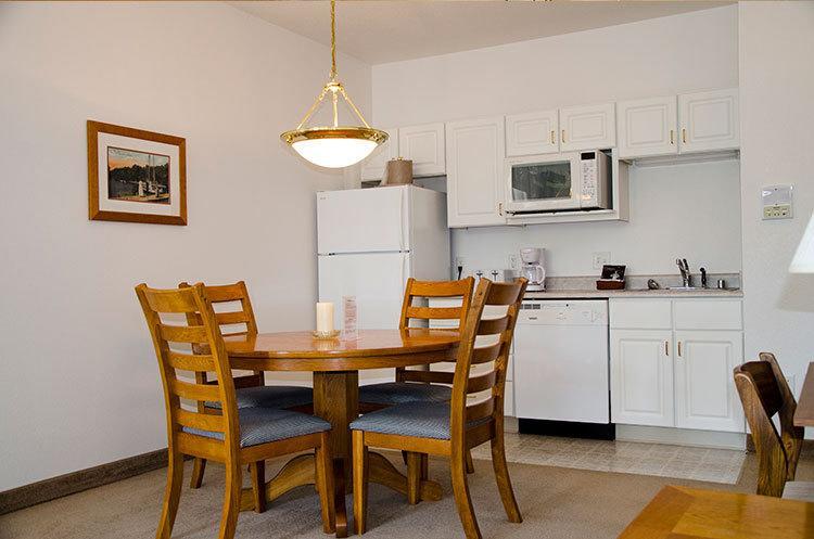 Delavan Lake Resort Room photo