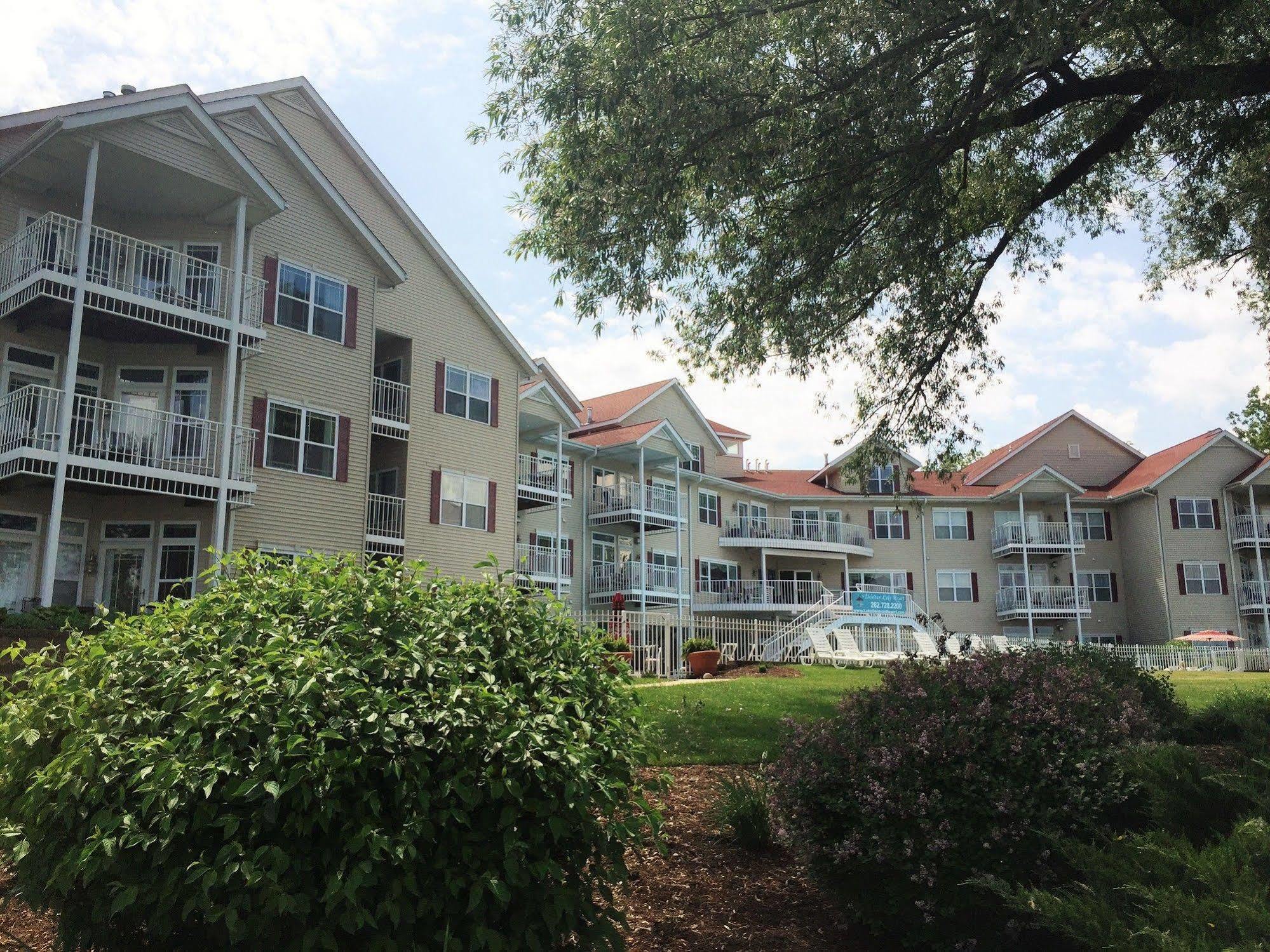 Delavan Lake Resort Exterior photo